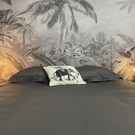 Nuit Chez Louis, * روديه